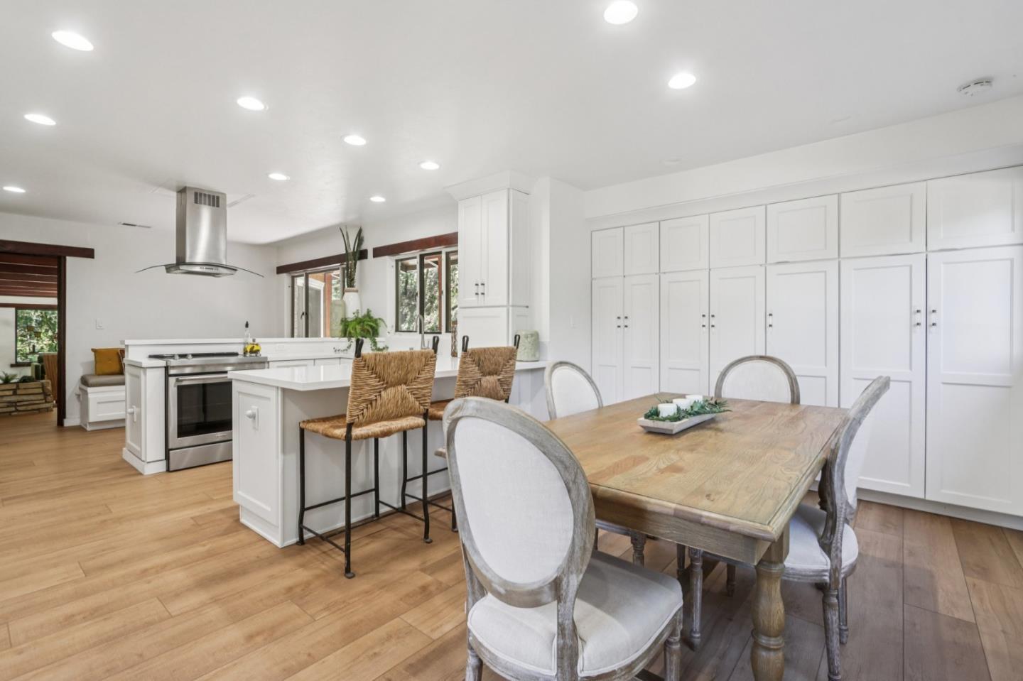 Detail Gallery Image 10 of 29 For 6600 Redwood Retreat Rd, Gilroy,  CA 95020 - 2 Beds | 1 Baths