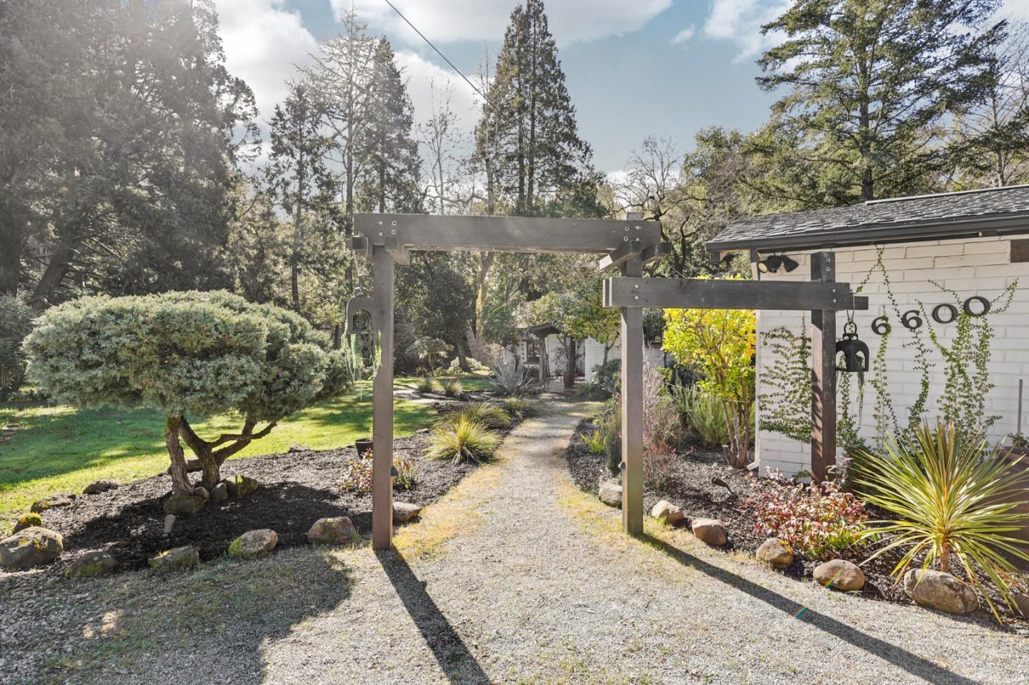 521 Camino Drive, Santa Clara, CA, 95050