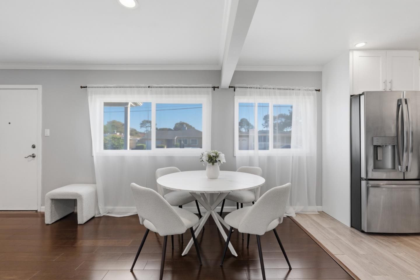 Detail Gallery Image 12 of 32 For 864 Alta Loma Dr, South San Francisco,  CA 94080 - 3 Beds | 1 Baths