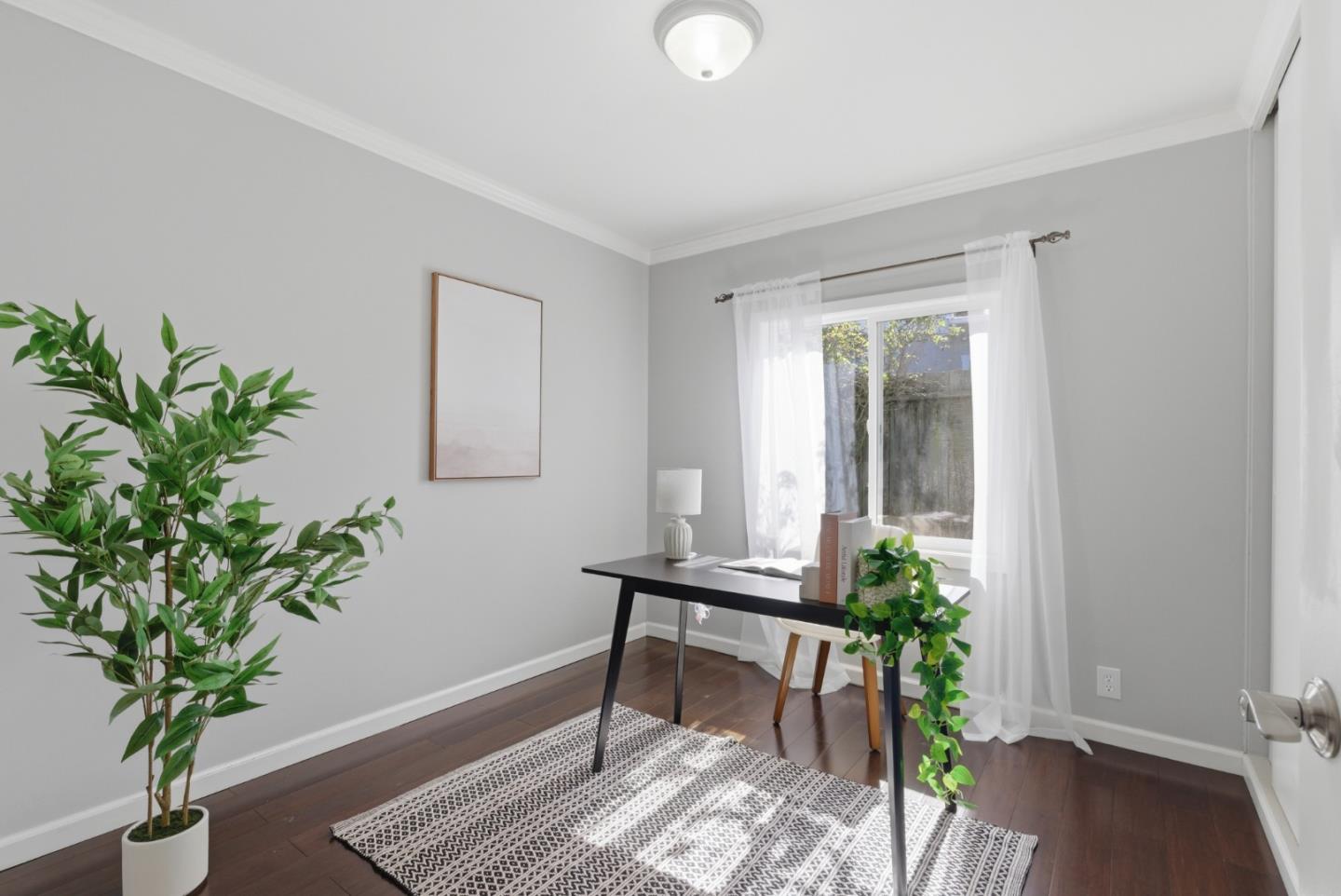 Detail Gallery Image 15 of 32 For 864 Alta Loma Dr, South San Francisco,  CA 94080 - 3 Beds | 1 Baths