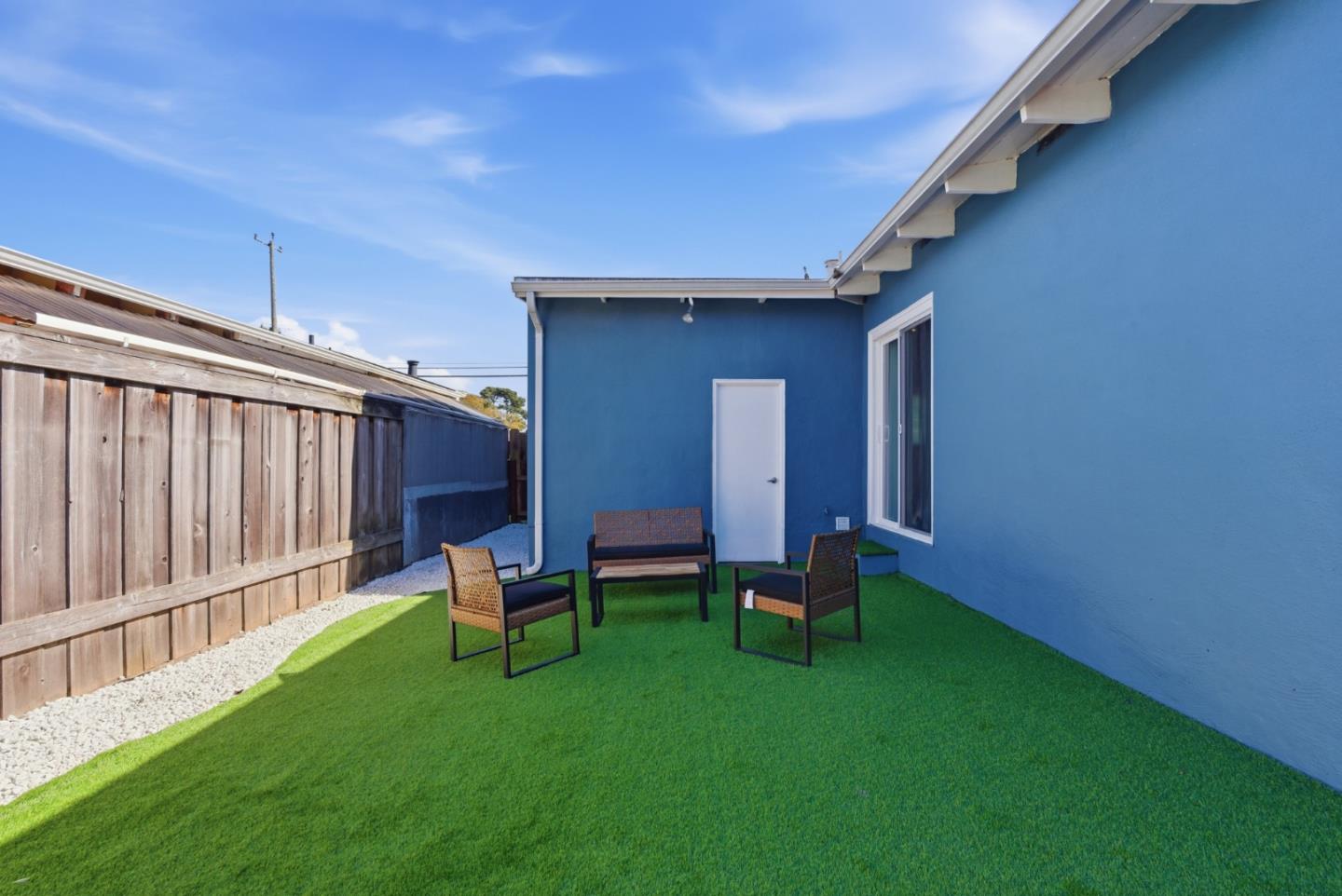 Detail Gallery Image 27 of 32 For 864 Alta Loma Dr, South San Francisco,  CA 94080 - 3 Beds | 1 Baths