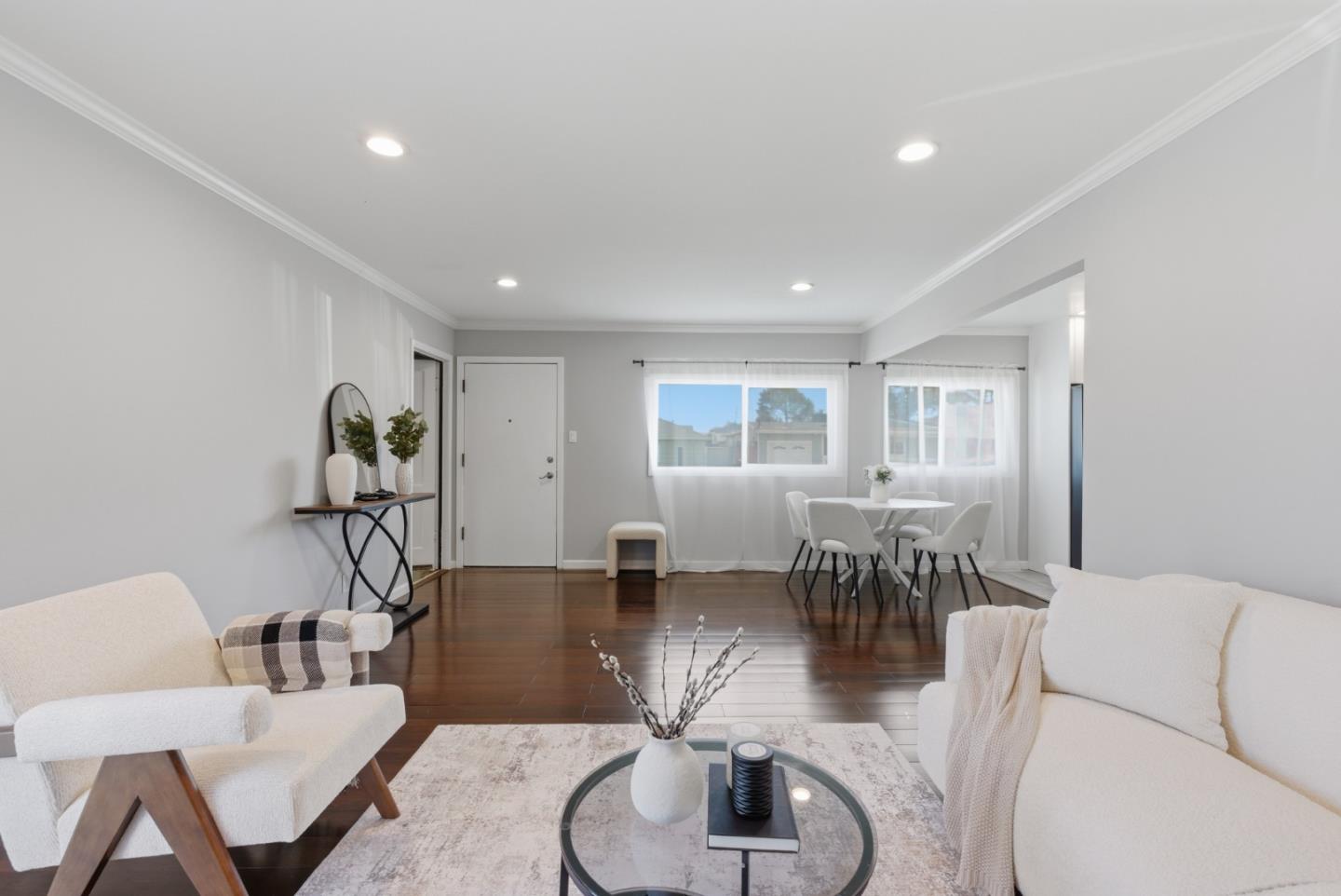 Detail Gallery Image 7 of 32 For 864 Alta Loma Dr, South San Francisco,  CA 94080 - 3 Beds | 1 Baths