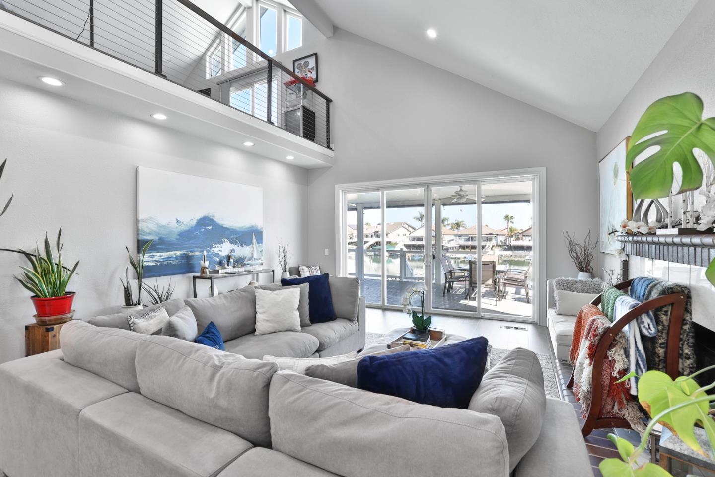 Detail Gallery Image 8 of 43 For 1944 Windward Pt, Discovery Bay,  CA 94505 - 5 Beds | 3 Baths