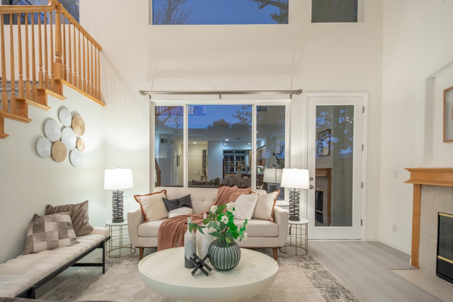 Detail Gallery Image 12 of 44 For 18060 King Ct, Saratoga,  CA 95070 - 3 Beds | 2/1 Baths