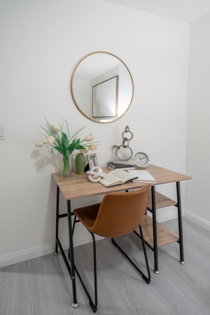 Detail Gallery Image 26 of 44 For 18060 King Ct, Saratoga,  CA 95070 - 3 Beds | 2/1 Baths