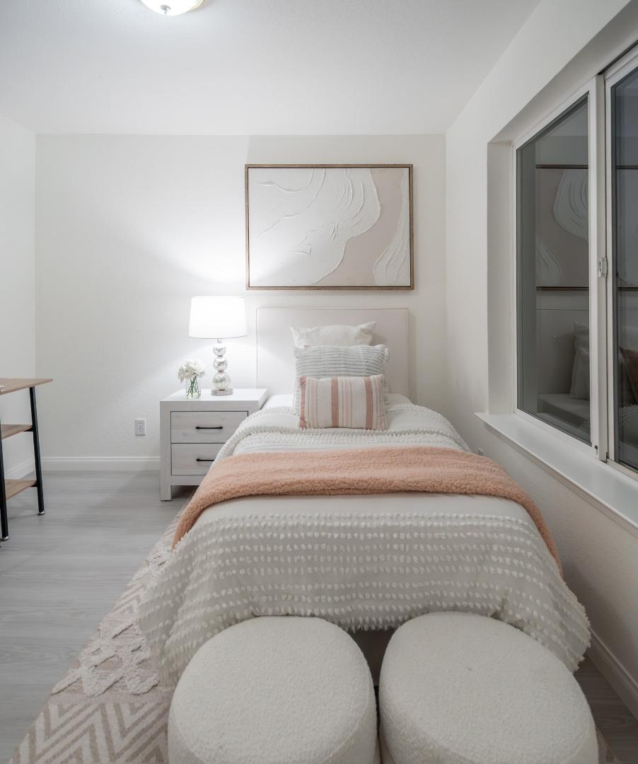 Detail Gallery Image 27 of 44 For 18060 King Ct, Saratoga,  CA 95070 - 3 Beds | 2/1 Baths