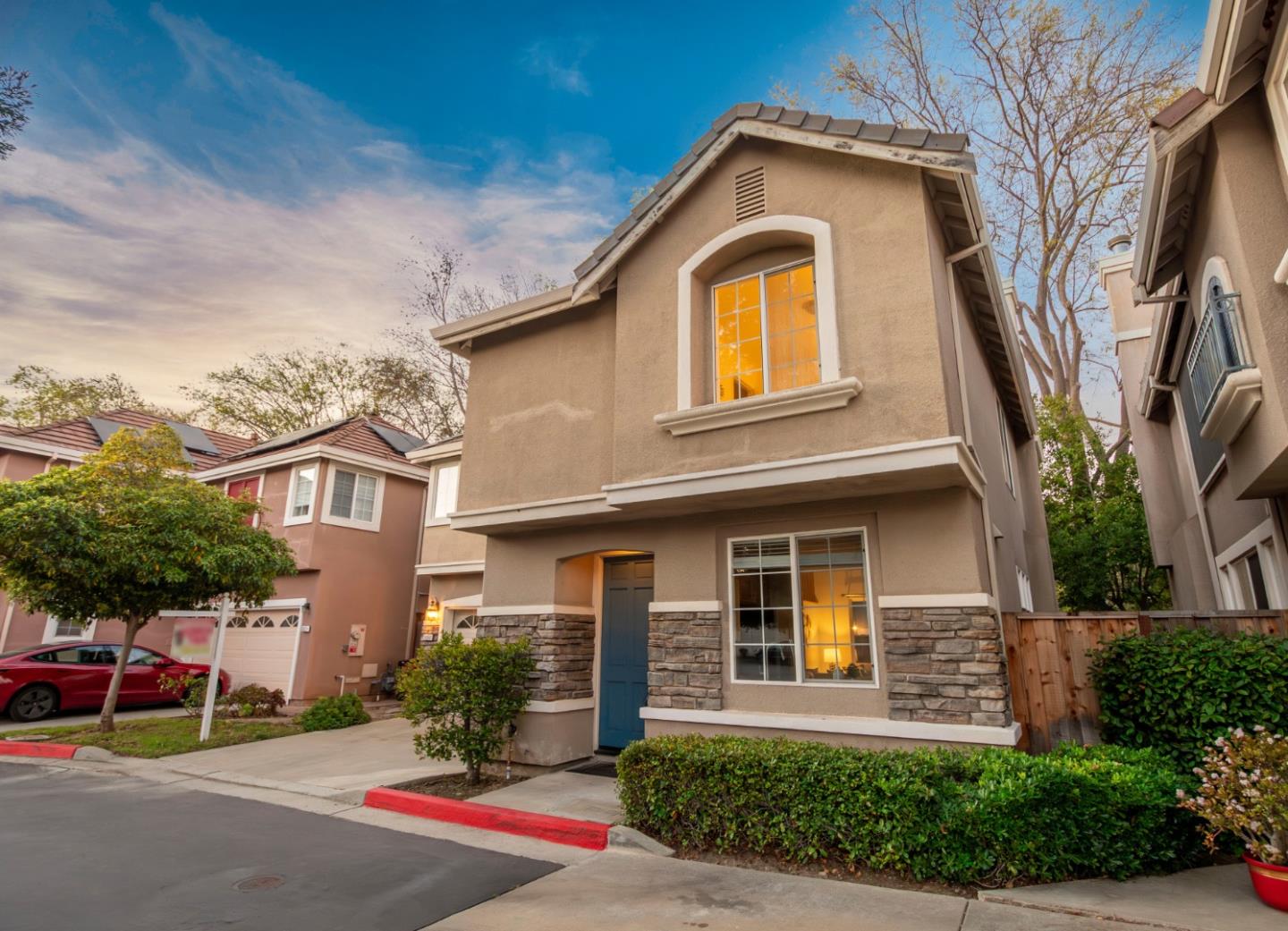 Detail Gallery Image 3 of 44 For 18060 King Ct, Saratoga,  CA 95070 - 3 Beds | 2/1 Baths