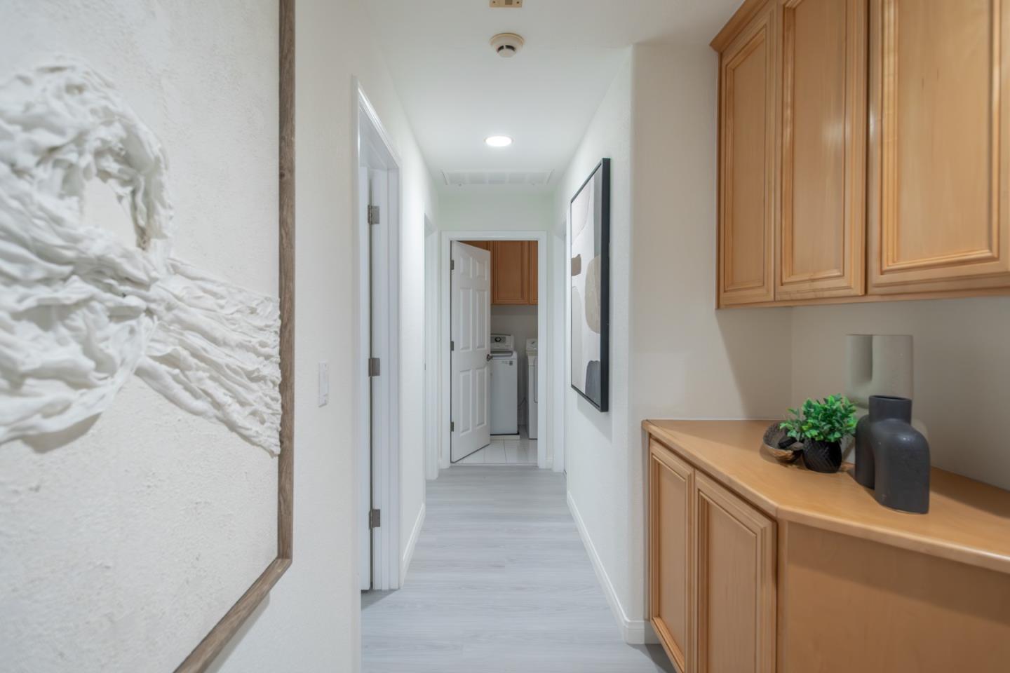 Detail Gallery Image 31 of 44 For 18060 King Ct, Saratoga,  CA 95070 - 3 Beds | 2/1 Baths