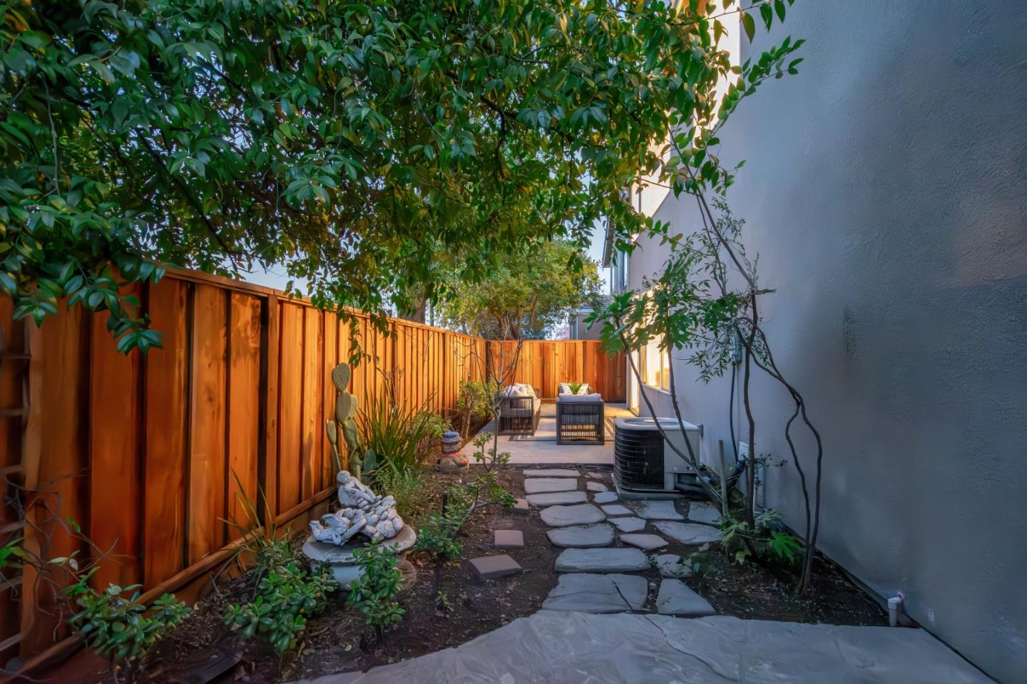 Detail Gallery Image 44 of 44 For 18060 King Ct, Saratoga,  CA 95070 - 3 Beds | 2/1 Baths