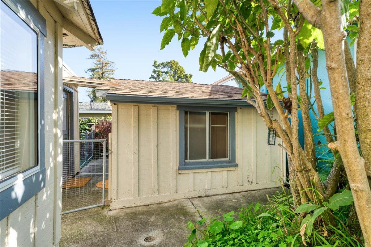 Detail Gallery Image 24 of 38 For 208 Mountain View Ave, Santa Cruz,  CA 95062 - 1 Beds | 1 Baths