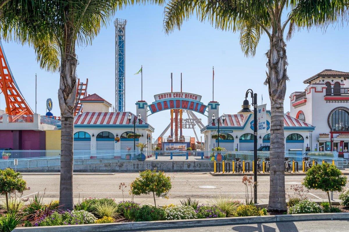 Detail Gallery Image 36 of 38 For 208 Mountain View Ave, Santa Cruz,  CA 95062 - 1 Beds | 1 Baths