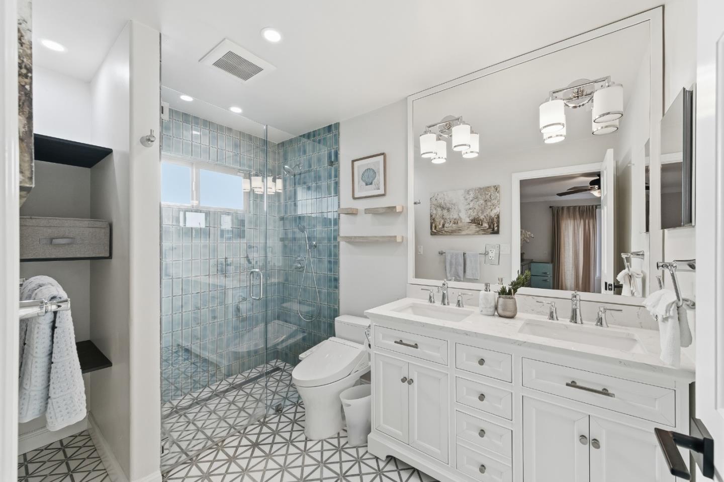 Detail Gallery Image 24 of 32 For 247 Pelican Ct, Foster City,  CA 94404 - 4 Beds | 2 Baths