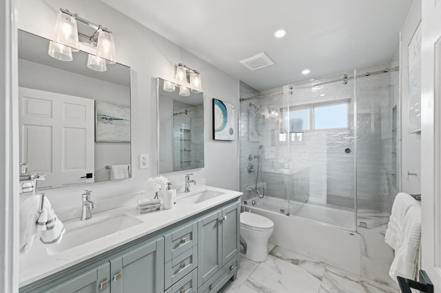 Detail Gallery Image 25 of 32 For 247 Pelican Ct, Foster City,  CA 94404 - 4 Beds | 2 Baths