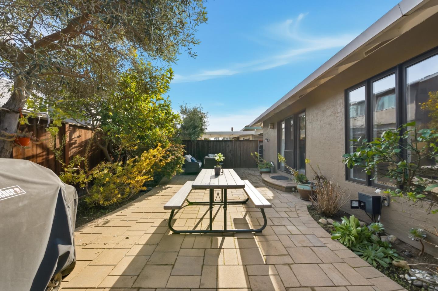 Detail Gallery Image 28 of 32 For 247 Pelican Ct, Foster City,  CA 94404 - 4 Beds | 2 Baths