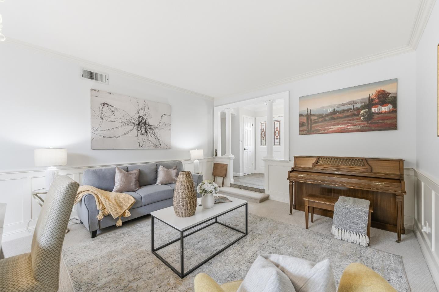 Detail Gallery Image 4 of 32 For 247 Pelican Ct, Foster City,  CA 94404 - 4 Beds | 2 Baths