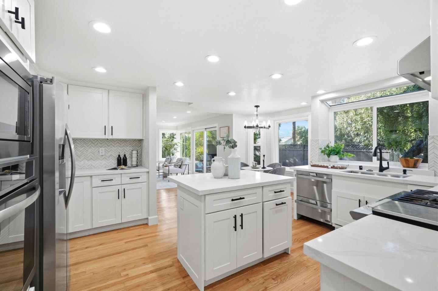 Detail Gallery Image 16 of 63 For 7121 Sheehan Ct, San Jose,  CA 95120 - 6 Beds | 3 Baths