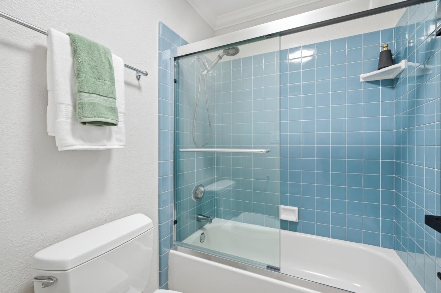 Detail Gallery Image 37 of 63 For 7121 Sheehan Ct, San Jose,  CA 95120 - 6 Beds | 3 Baths