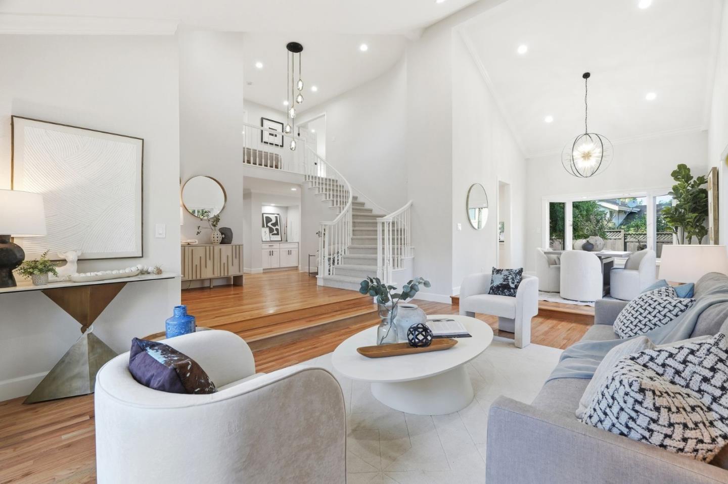 Detail Gallery Image 6 of 63 For 7121 Sheehan Ct, San Jose,  CA 95120 - 6 Beds | 3 Baths