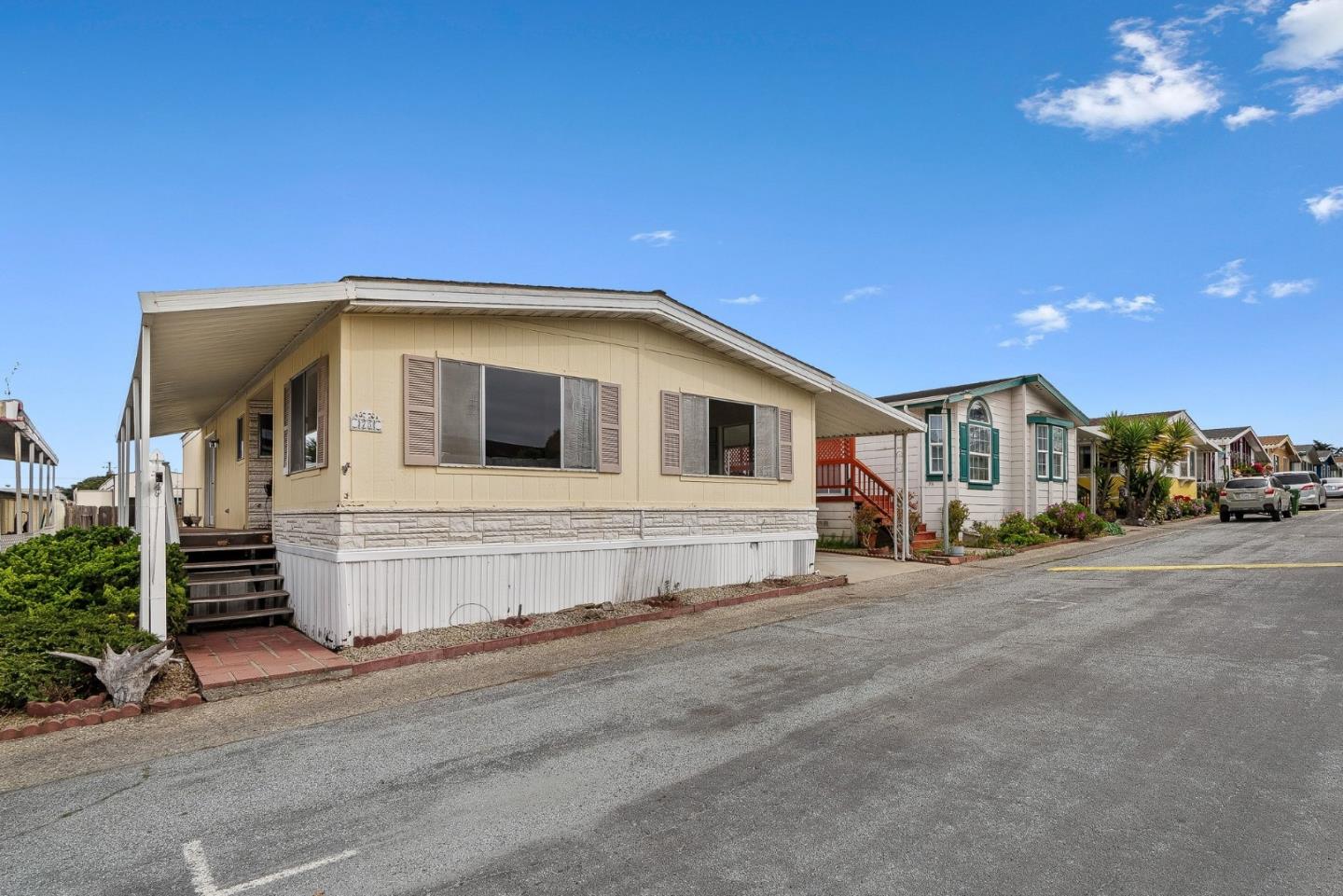 Detail Gallery Image 19 of 31 For 3128 Crescent Ave #75,  Marina,  CA 93933 - 3 Beds | 2 Baths