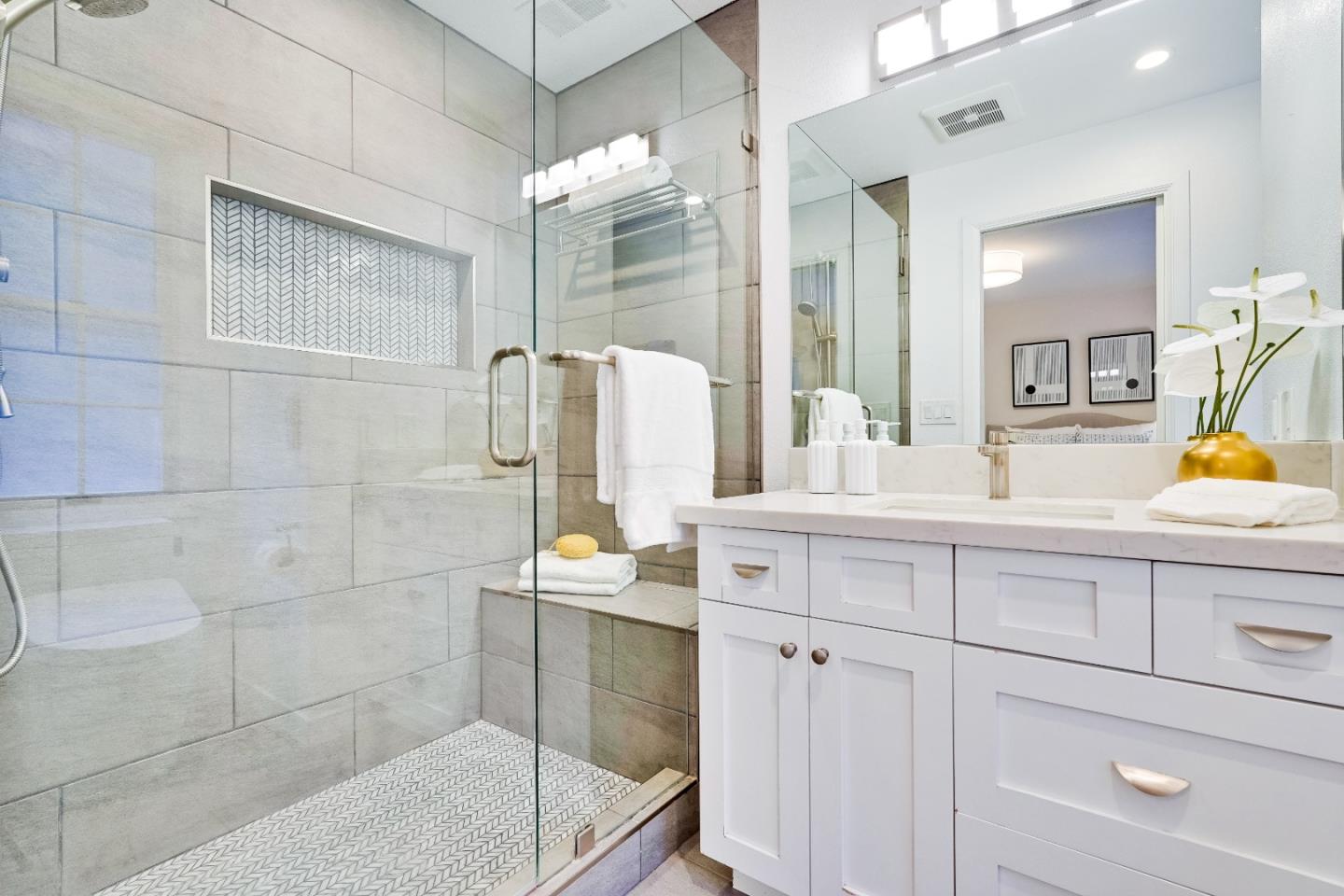 Detail Gallery Image 35 of 45 For 10741 Santa Lucia Rd, Cupertino,  CA 95014 - 3 Beds | 2 Baths