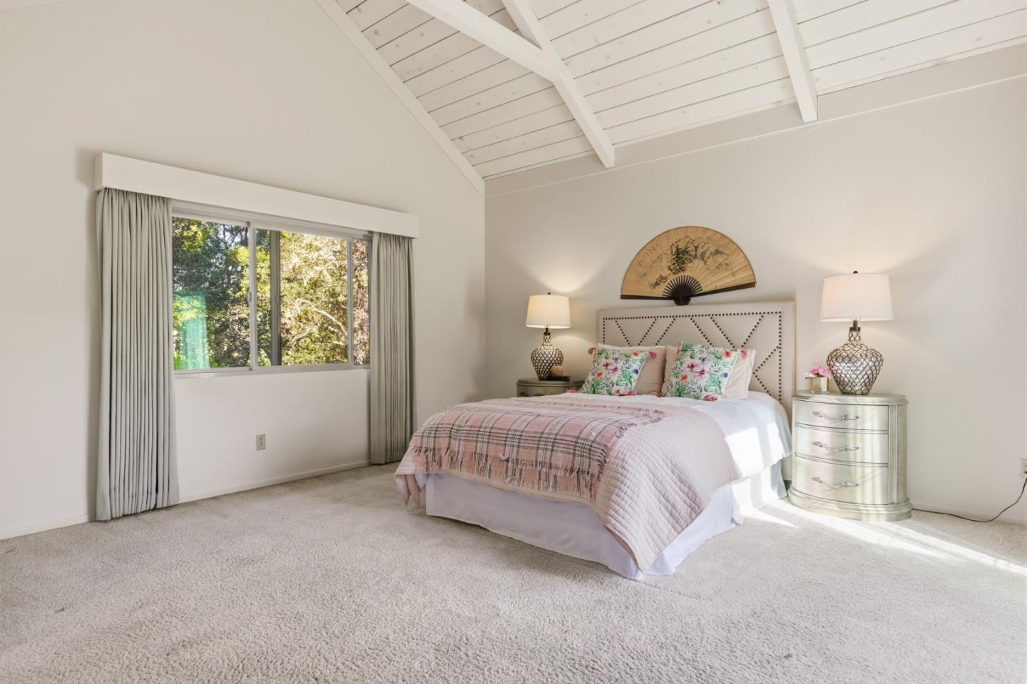 Detail Gallery Image 12 of 21 For 150 Shady Ln, Monterey,  CA 93940 - 3 Beds | 2 Baths