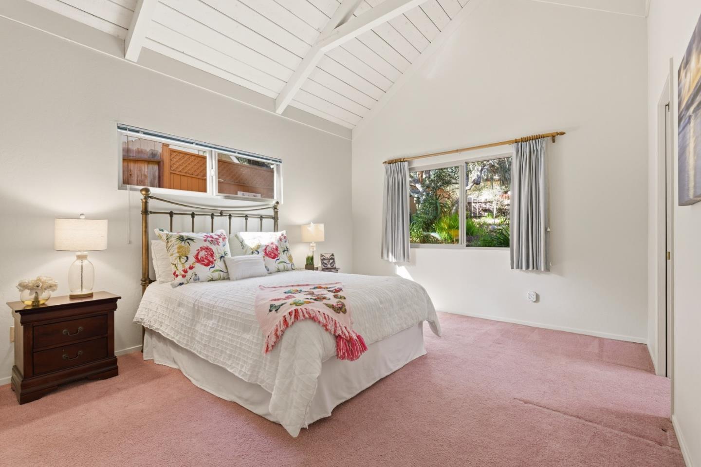 Detail Gallery Image 15 of 21 For 150 Shady Ln, Monterey,  CA 93940 - 3 Beds | 2 Baths