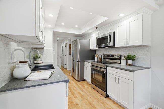 Detail Gallery Image 14 of 47 For 410 Sheridan Ave #103,  Palo Alto,  CA 94306 - 2 Beds | 2 Baths