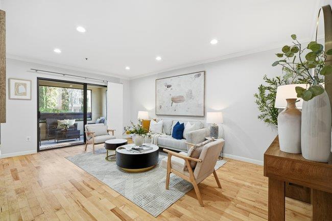 Detail Gallery Image 3 of 47 For 410 Sheridan Ave #103,  Palo Alto,  CA 94306 - 2 Beds | 2 Baths