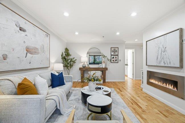 Detail Gallery Image 9 of 47 For 410 Sheridan Ave #103,  Palo Alto,  CA 94306 - 2 Beds | 2 Baths