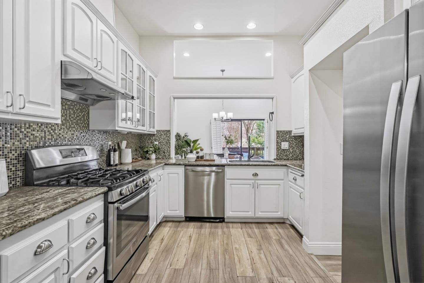 Detail Gallery Image 10 of 51 For 43548 Ocaso Corte, Fremont,  CA 94539 - 3 Beds | 2/1 Baths