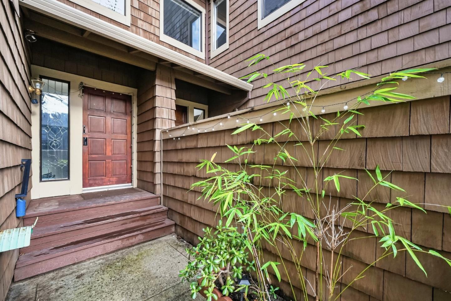 Detail Gallery Image 2 of 51 For 43548 Ocaso Corte, Fremont,  CA 94539 - 3 Beds | 2/1 Baths