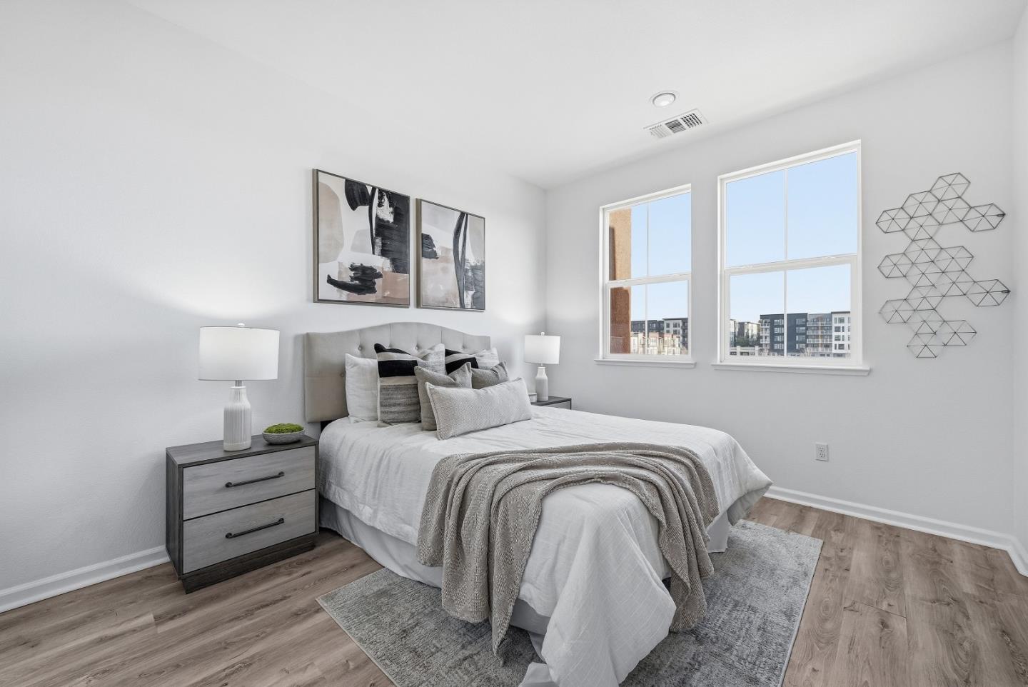 Detail Gallery Image 19 of 48 For 1463 Mercado Way, San Jose,  CA 95131 - 3 Beds | 2/1 Baths