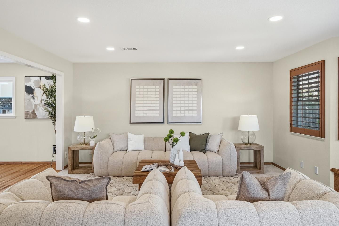 Detail Gallery Image 11 of 44 For 2163 Woodard Rd, San Jose,  CA 95124 - 3 Beds | 2 Baths