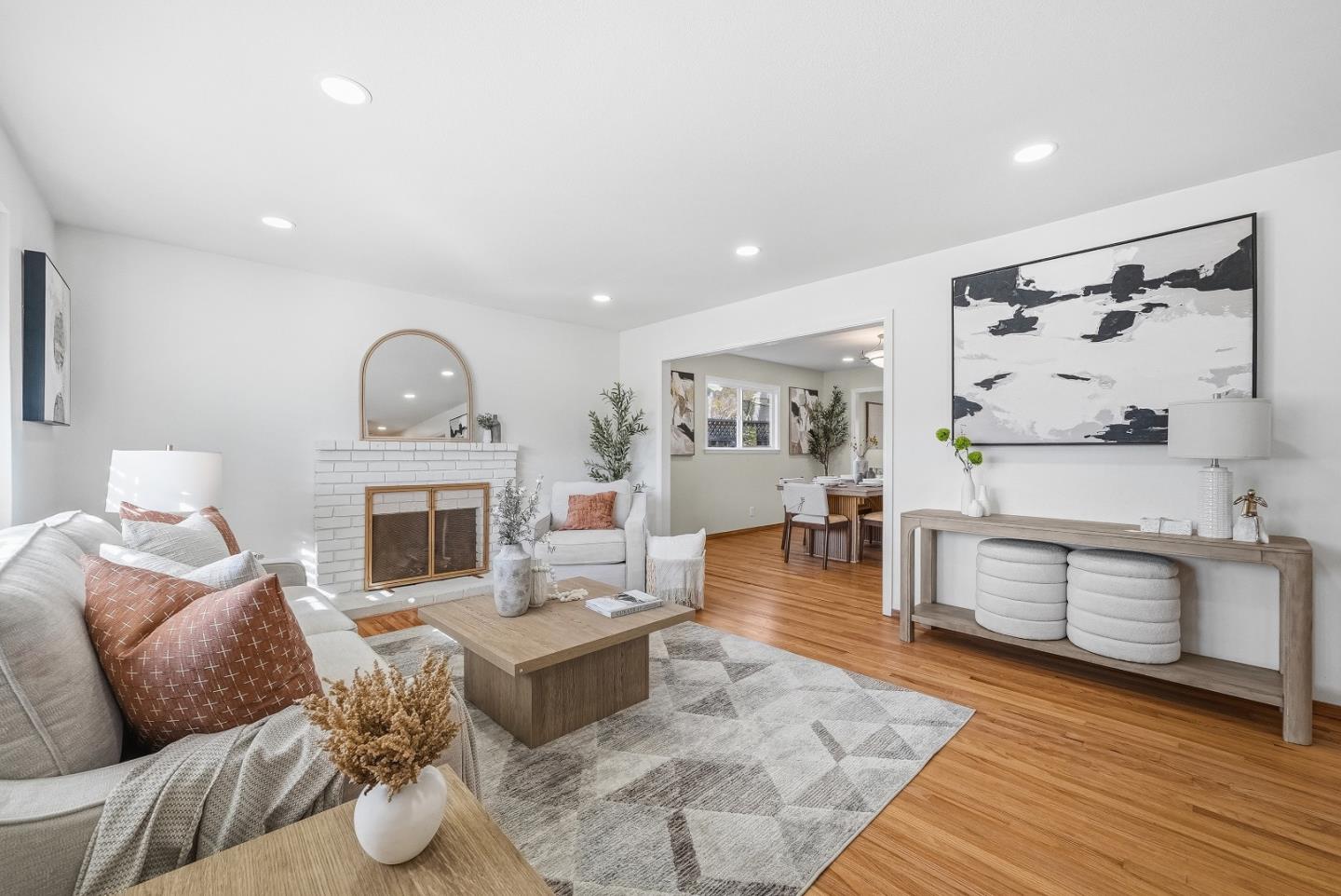 Detail Gallery Image 6 of 44 For 2163 Woodard Rd, San Jose,  CA 95124 - 3 Beds | 2 Baths