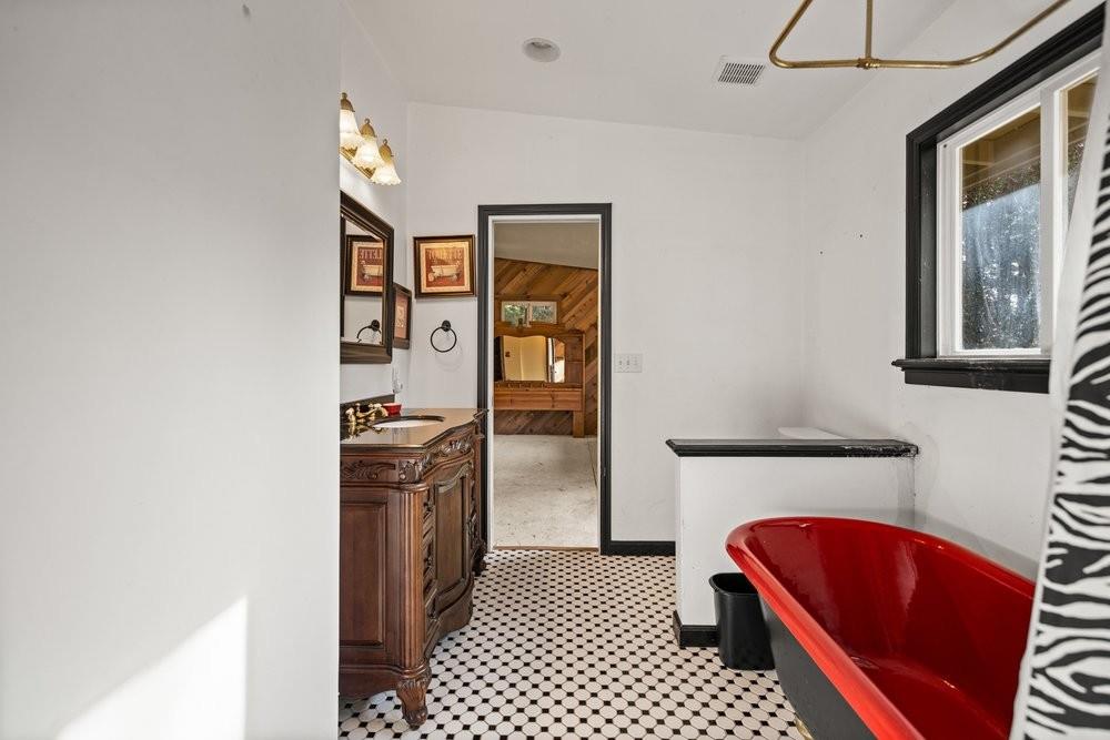 Detail Gallery Image 25 of 31 For 10188 Lake Blvd, Felton,  CA 95018 - 3 Beds | 2 Baths