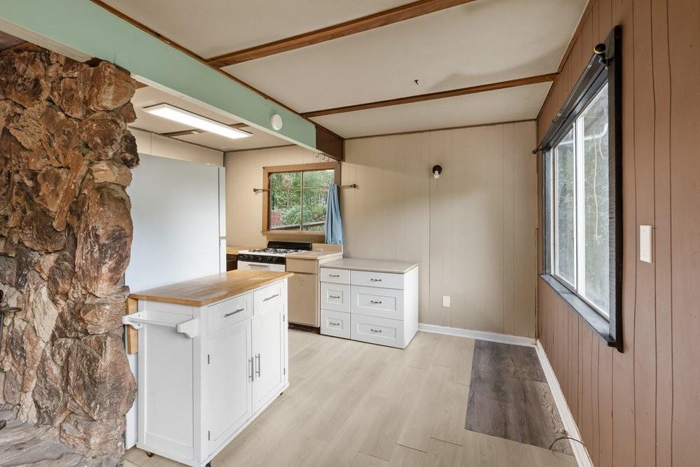 Detail Gallery Image 7 of 31 For 10188 Lake Blvd, Felton,  CA 95018 - 3 Beds | 2 Baths