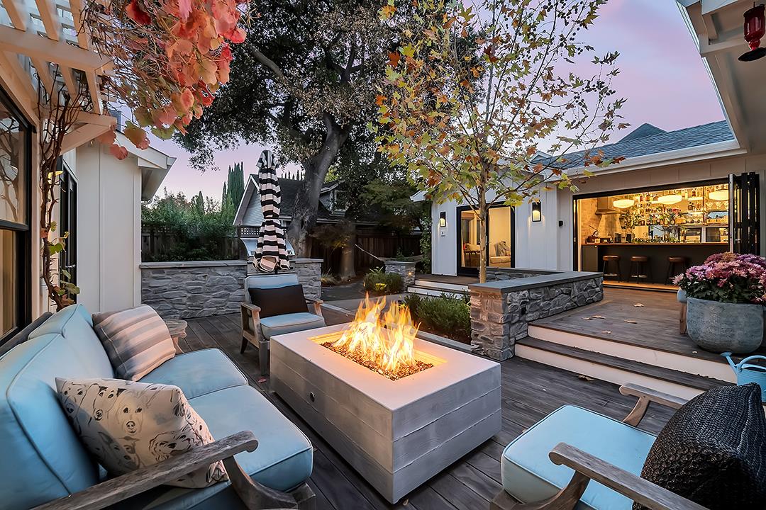 Detail Gallery Image 45 of 56 For 247 Edelen Ave, Los Gatos,  CA 95030 - 3 Beds | 2/1 Baths