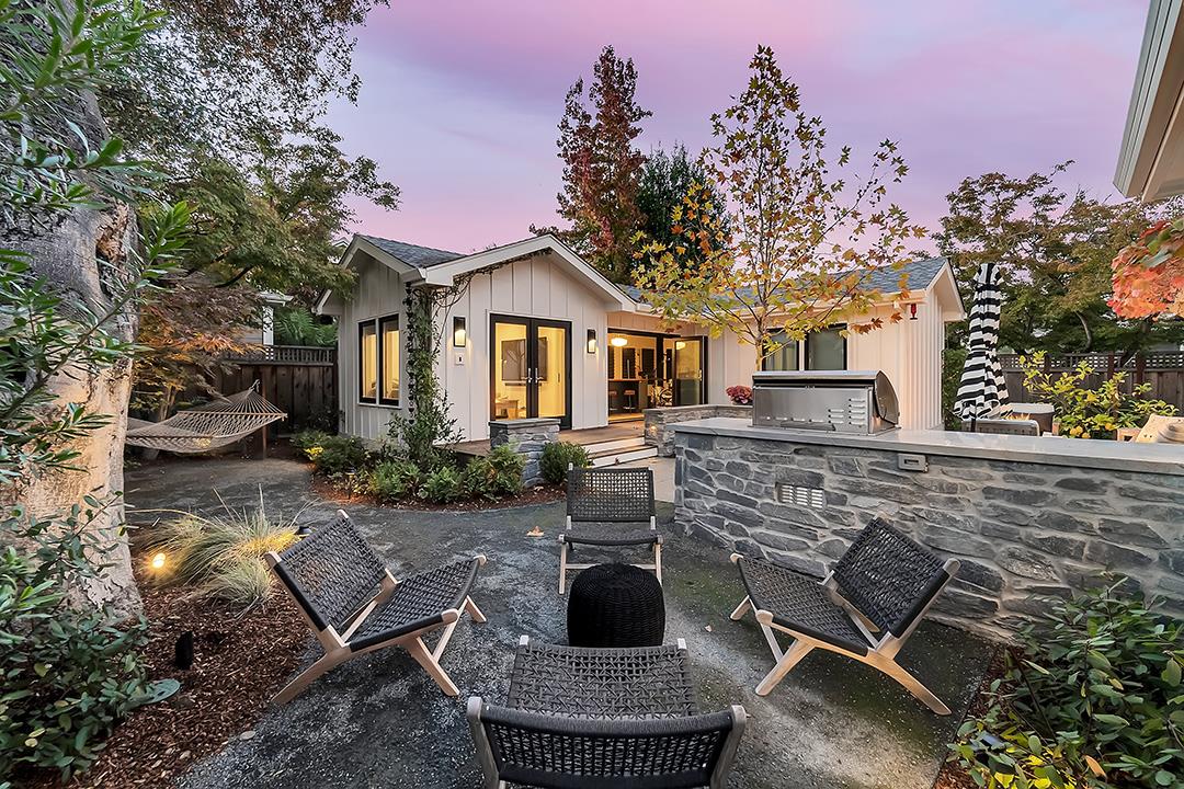 Detail Gallery Image 48 of 56 For 247 Edelen Ave, Los Gatos,  CA 95030 - 3 Beds | 2/1 Baths