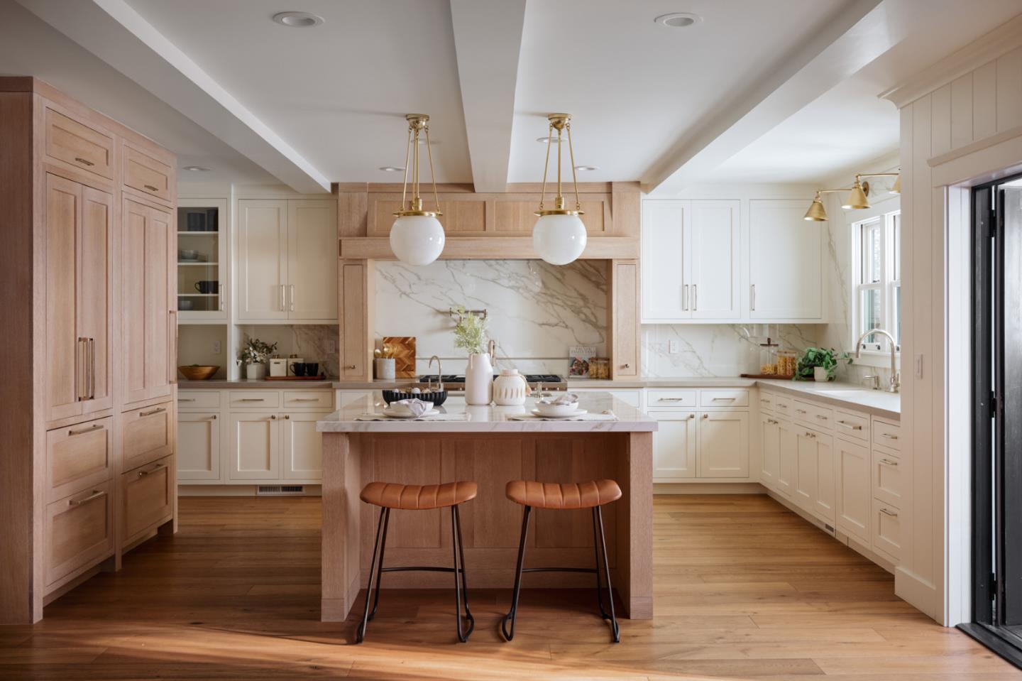 Detail Gallery Image 8 of 56 For 247 Edelen Ave, Los Gatos,  CA 95030 - 3 Beds | 2/1 Baths