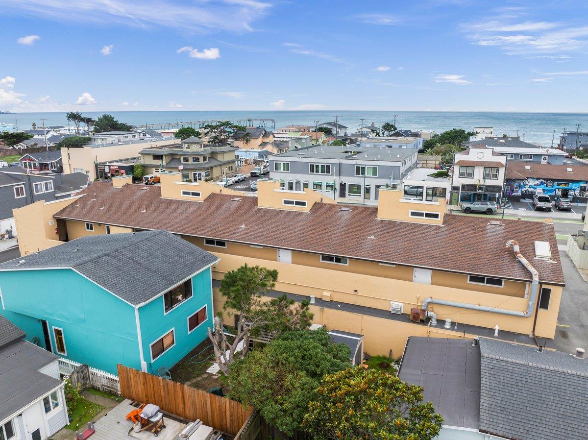 Detail Gallery Image 6 of 18 For 1625 Palmetto Ave, Pacifica,  CA 94044 - – Beds | – Baths