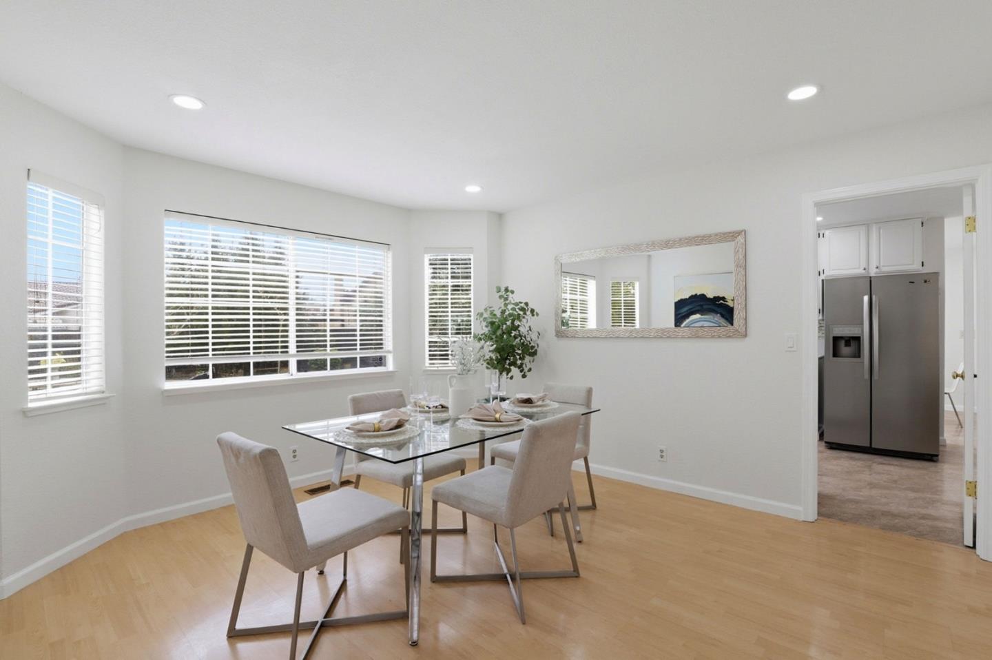 Detail Gallery Image 14 of 39 For 9130 Rancho Hills Dr, Gilroy,  CA 95020 - 3 Beds | 2/1 Baths