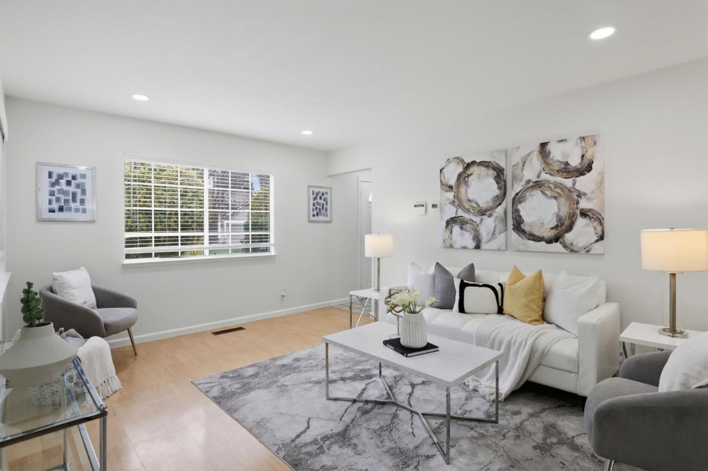 Detail Gallery Image 7 of 39 For 9130 Rancho Hills Dr, Gilroy,  CA 95020 - 3 Beds | 2/1 Baths