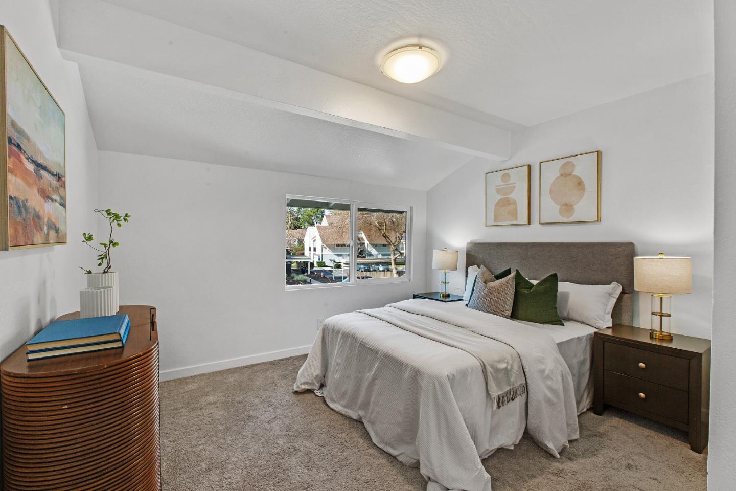 Detail Gallery Image 23 of 33 For 1646 Belleville Way, Sunnyvale,  CA 94087 - 3 Beds | 2/1 Baths