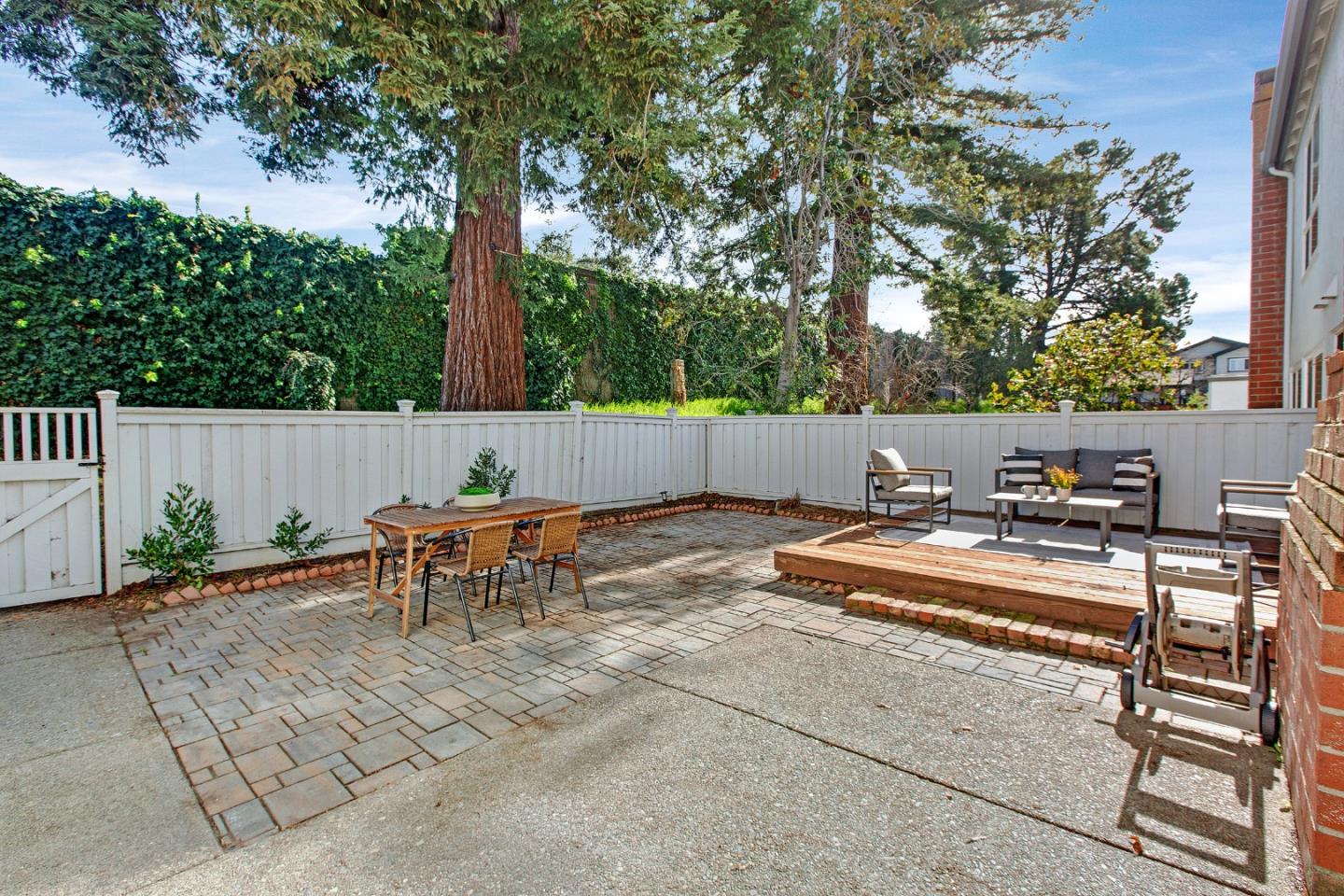 Detail Gallery Image 27 of 33 For 1646 Belleville Way, Sunnyvale,  CA 94087 - 3 Beds | 2/1 Baths