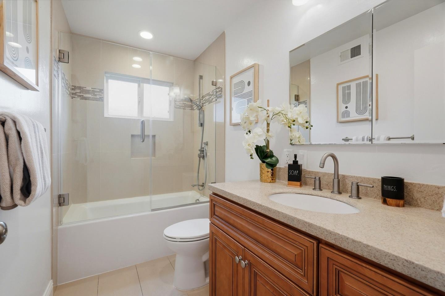 Detail Gallery Image 21 of 32 For 4709 Norwich Way, San Jose,  CA 95130 - 5 Beds | 2/1 Baths