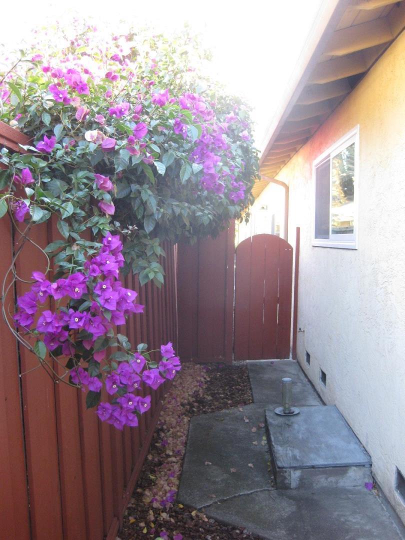 Detail Gallery Image 15 of 26 For 1618-1620 Union Ave, Redwood City,  CA 94061 - – Beds | – Baths