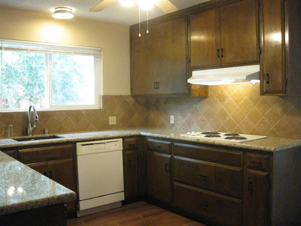 Detail Gallery Image 18 of 26 For 1618-1620 Union Ave, Redwood City,  CA 94061 - – Beds | – Baths