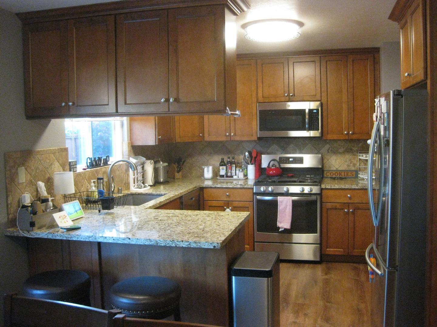 Detail Gallery Image 7 of 26 For 1618-1620 Union Ave, Redwood City,  CA 94061 - – Beds | – Baths