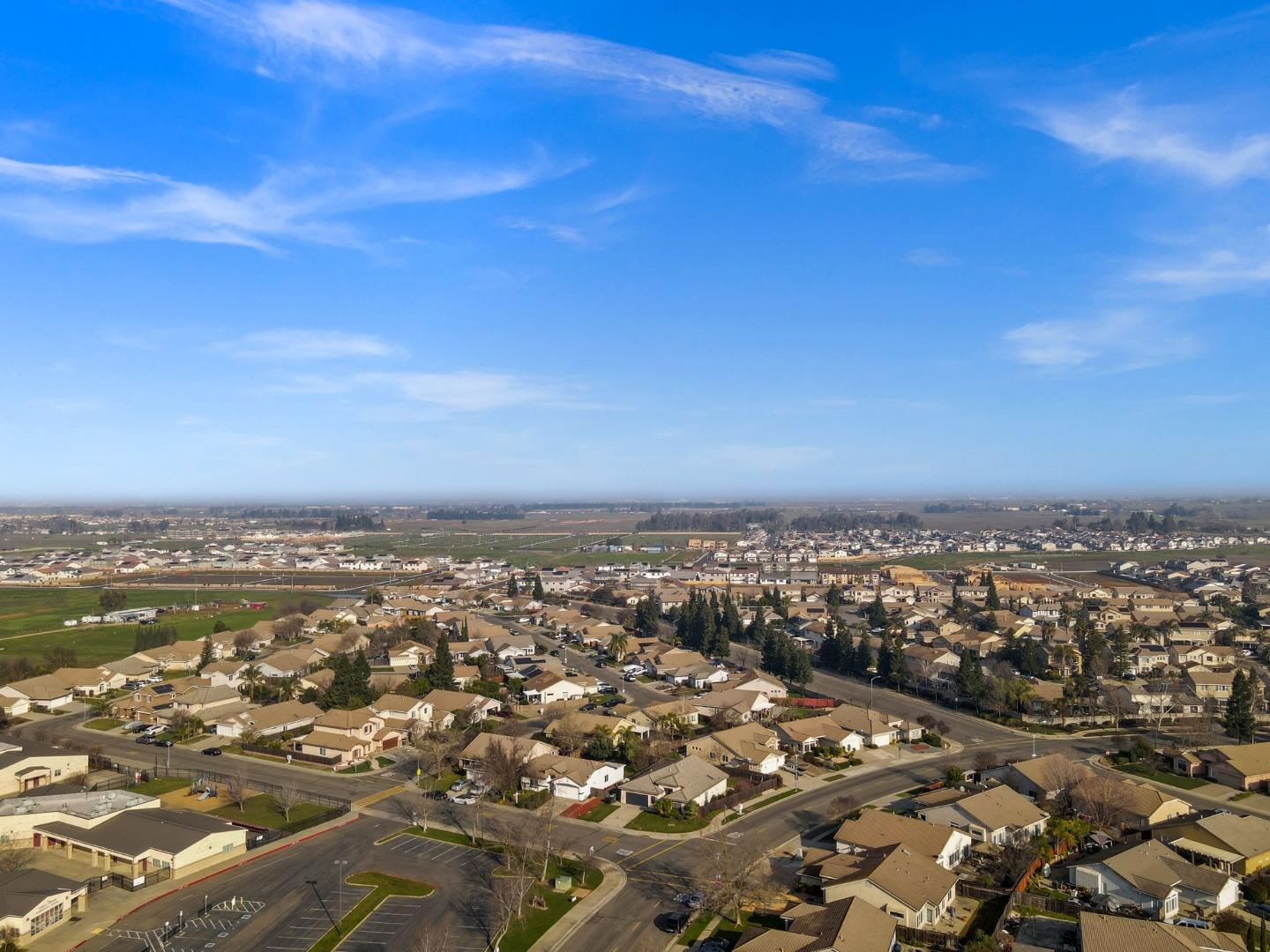 Detail Gallery Image 44 of 44 For 9942 Valderama Way, Sacramento,  CA 95829 - 3 Beds | 2 Baths
