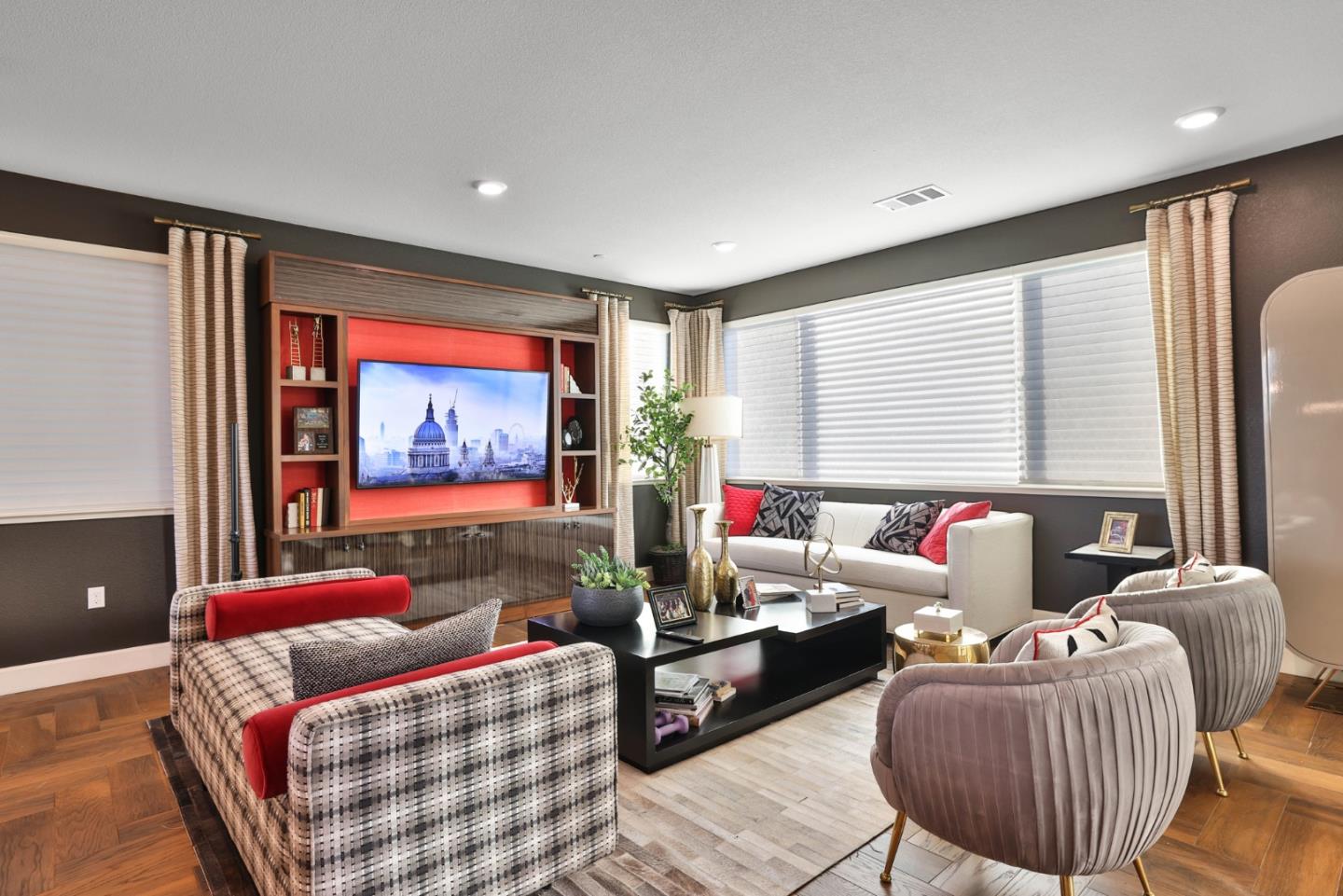 Detail Gallery Image 15 of 44 For 2986 Valley of Hearts Del Pl, San Jose,  CA 95136 - 4 Beds | 3/1 Baths